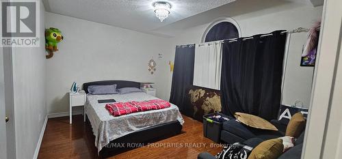 Main - 13 Dells Crescent, Brampton, ON - Indoor Photo Showing Bedroom