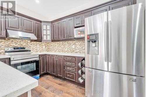 Main - 13 Dells Crescent, Brampton, ON - Indoor Photo Showing Kitchen With Upgraded Kitchen