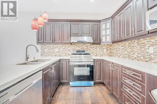 Main - 13 Dells Crescent, Brampton, ON - Indoor Photo Showing Kitchen With Double Sink With Upgraded Kitchen