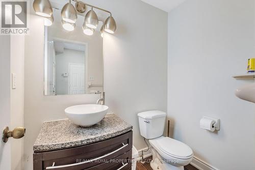 Main - 13 Dells Crescent, Brampton, ON - Indoor Photo Showing Bathroom