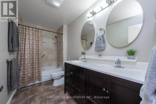 60 Camberley Crescent, Brampton, ON - Indoor Photo Showing Bathroom