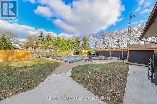 5 Commodore Bay, St. Catharines (444 - Carlton/Bunting), ON - Outdoor