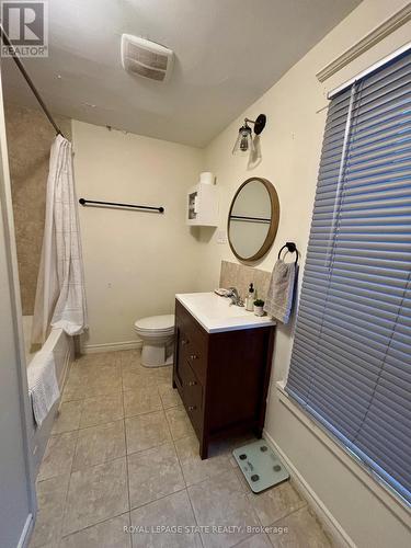 4195 John Street, Lincoln, ON - Indoor Photo Showing Bathroom