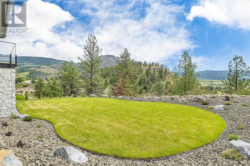 981 Lochness Street, Kelowna, BC - Outdoor With View