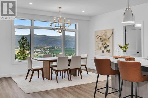 981 Lochness Street, Kelowna, BC - Indoor Photo Showing Dining Room