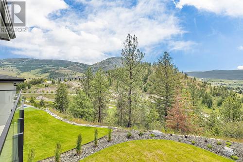 981 Lochness Street, Kelowna, BC - Outdoor With View