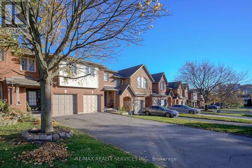 25 Westvillage Drive, Hamilton, ON - Outdoor With Facade