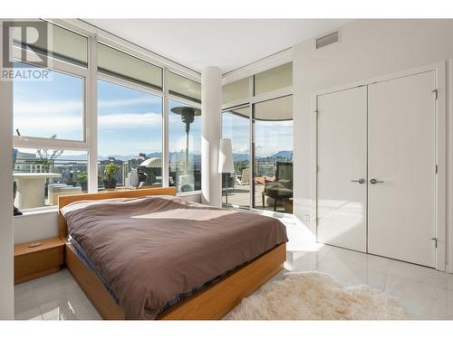 2301 5311 Goring Street, Burnaby, BC - Indoor Photo Showing Bedroom