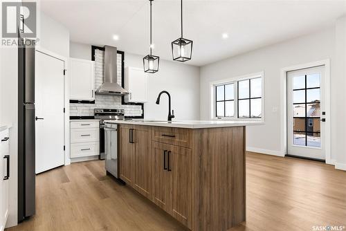 6 James Bay, Lumsden, SK - Indoor Photo Showing Kitchen