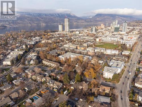 621 Elliot Avenue, Kelowna, BC - Outdoor With View