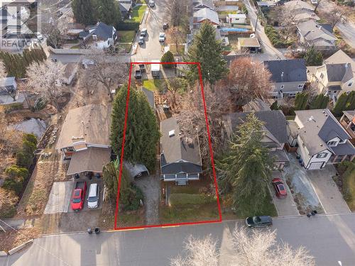 621 Elliot Avenue, Kelowna, BC - Outdoor With View