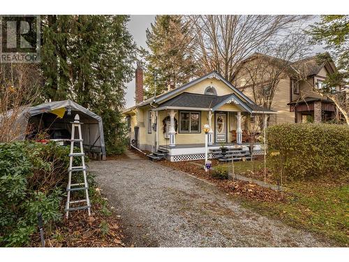 621 Elliot Avenue, Kelowna, BC - Outdoor