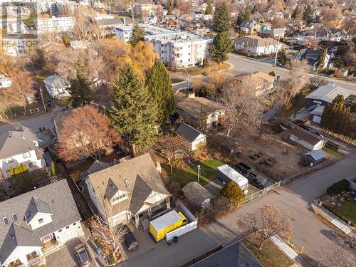 621 Elliot Avenue, Kelowna, BC - Outdoor With View