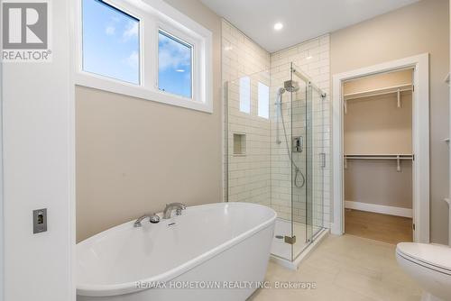 1076 Shearer Drive, Brockville, ON - Indoor Photo Showing Bathroom