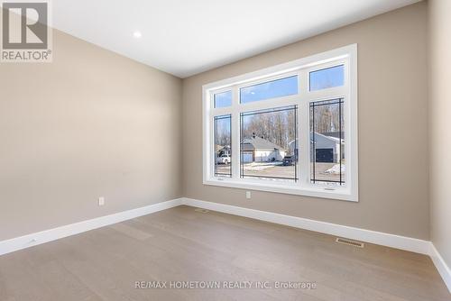 1076 Shearer Drive, Brockville, ON - Indoor Photo Showing Other Room