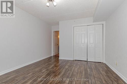 211 - 2055 Appleby Line, Burlington, ON - Indoor Photo Showing Other Room