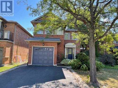 454 Pondview Place, Oakville (Iroquois Ridge North), ON - Outdoor