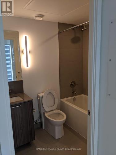 2906 - 19 Western Battery Road, Toronto, ON - Indoor Photo Showing Bathroom