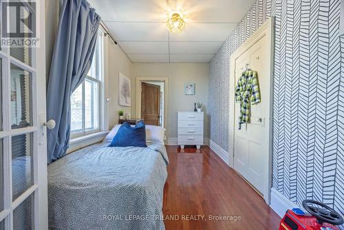 39 Woodworth Avenue, St. Thomas, ON - Indoor Photo Showing Bedroom