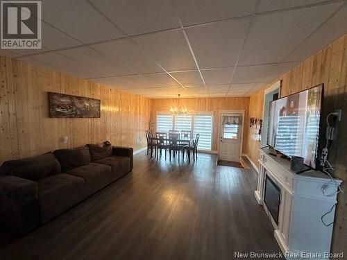 372 Principale Street, Eel River Crossing, NB - Indoor Photo Showing Living Room