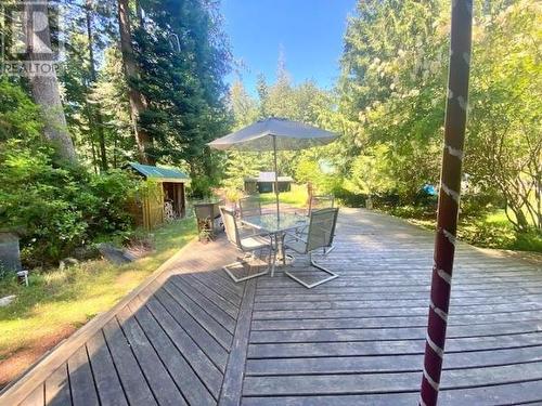 1466 Vancouver Blvd, Savary Island, BC - Outdoor With Deck Patio Veranda