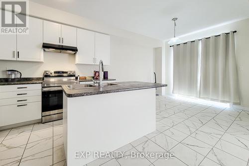 31 Santos Drive, Haldimand, ON - Indoor Photo Showing Kitchen With Double Sink