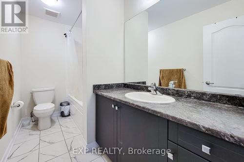 31 Santos Drive, Haldimand, ON - Indoor Photo Showing Bathroom