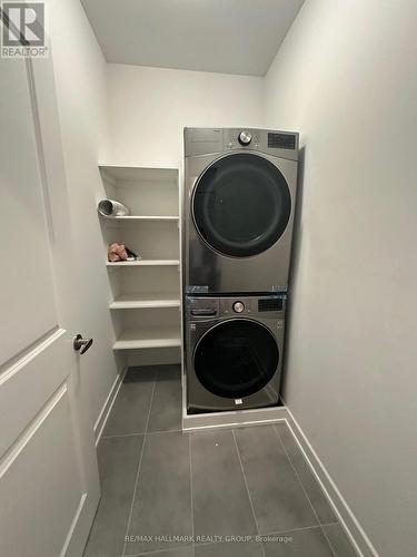 563 Knotridge Street, Ottawa, ON - Indoor Photo Showing Laundry Room