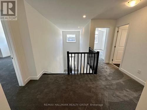 724 Odyssey Way, Ottawa, ON - Indoor Photo Showing Other Room