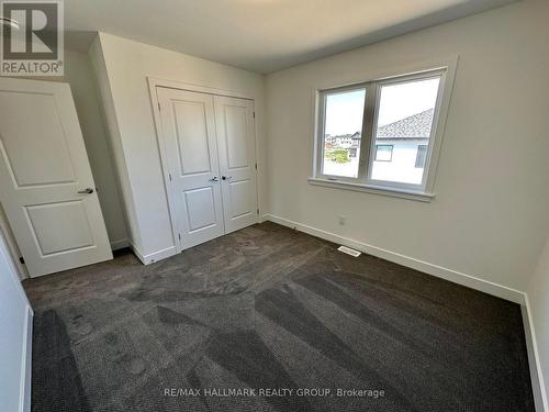 724 Odyssey Way, Ottawa, ON - Indoor Photo Showing Other Room