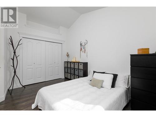 4641 Crawford Court, Kelowna, BC - Indoor Photo Showing Bedroom