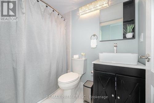 512 - 1030 Sheppard Avenue W, Toronto, ON - Indoor Photo Showing Bathroom