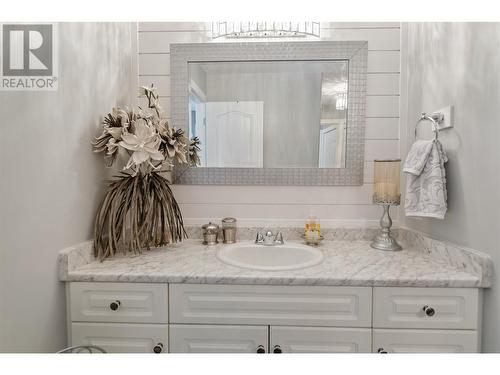 127 Westridge Drive, Princeton, BC - Indoor Photo Showing Bathroom