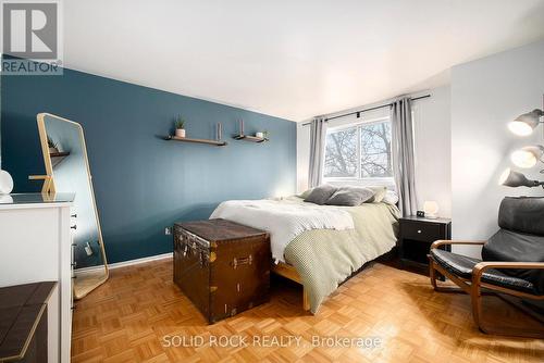 10 Esterlawn, Ottawa, ON - Indoor Photo Showing Bedroom