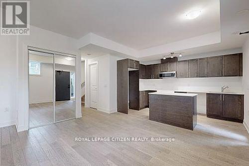 125 - 1062 Douglas Mccurdy Comm, Mississauga, ON - Indoor Photo Showing Kitchen