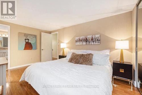 194 Barrow Crescent N, Ottawa, ON - Indoor Photo Showing Bedroom