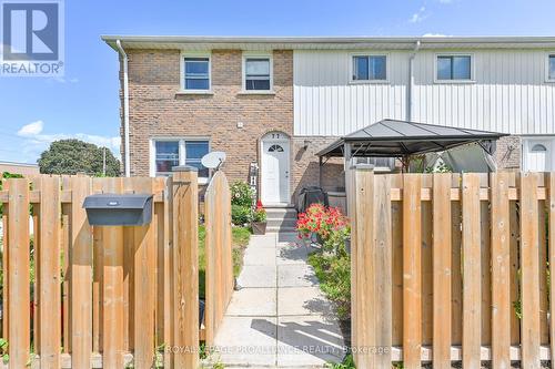 77 - 25 Tracey Park Drive, Belleville, ON - Outdoor