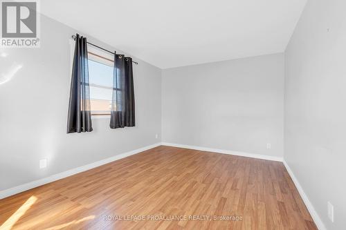 77 - 25 Tracey Park Drive, Belleville, ON - Indoor Photo Showing Other Room