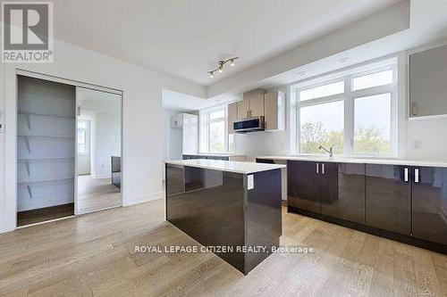 262 - 1095 Douglas Mccurdy Comn, Mississauga, ON - Indoor Photo Showing Kitchen With Upgraded Kitchen