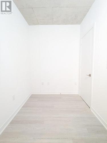 514 - 195 Mccaul Street, Toronto, ON - Indoor Photo Showing Other Room