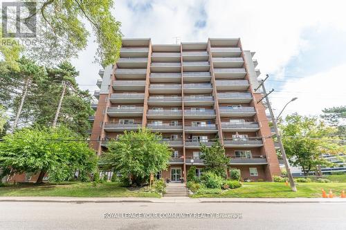 704 - 15 Elizabeth Street N, Mississauga, ON - Outdoor With Balcony With Facade