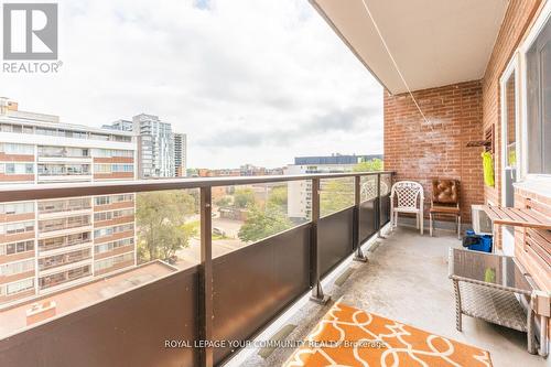 704 - 15 Elizabeth Street N, Mississauga, ON - Outdoor With Balcony With Exterior