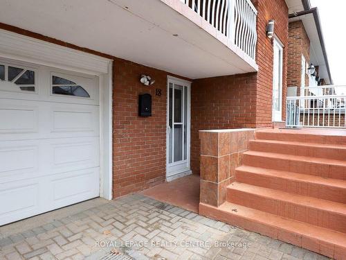 18 Wright St, Brampton, ON - Outdoor With Deck Patio Veranda With Exterior