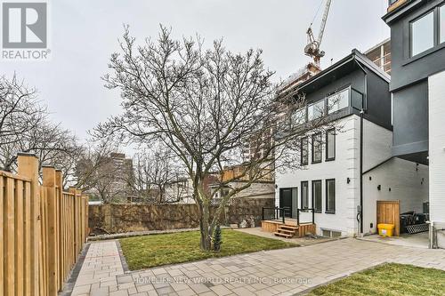 Upper - 995 Dufferin Street, Toronto, ON - Outdoor