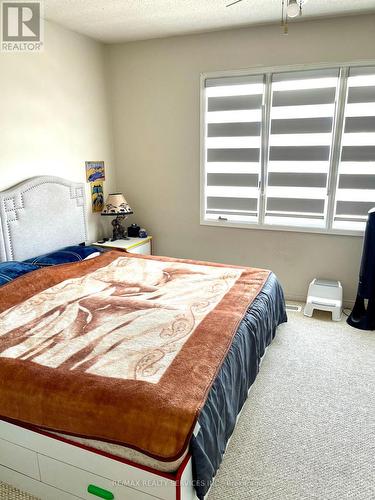 104 Lord Simcoe Drive, Brampton, ON - Indoor Photo Showing Bedroom