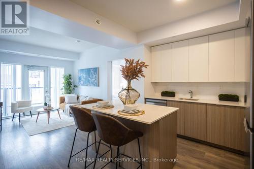 204 - 120 Canon Jackson Drive, Toronto, ON - Indoor