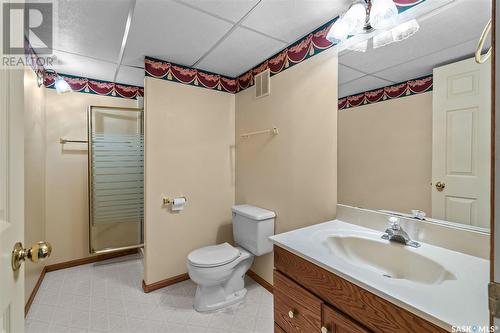 8 Chemin Bellevue Road, Battleford, SK - Indoor Photo Showing Bathroom