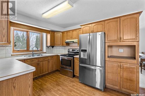 8 Chemin Bellevue Road, Battleford, SK - Indoor Photo Showing Kitchen With Stainless Steel Kitchen With Double Sink