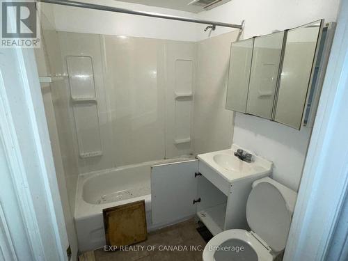 38 - 42 Commercial Avenue, Timmins, ON - Indoor Photo Showing Bathroom