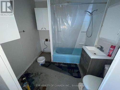 38 - 42 Commercial Avenue, Timmins, ON - Indoor Photo Showing Bathroom